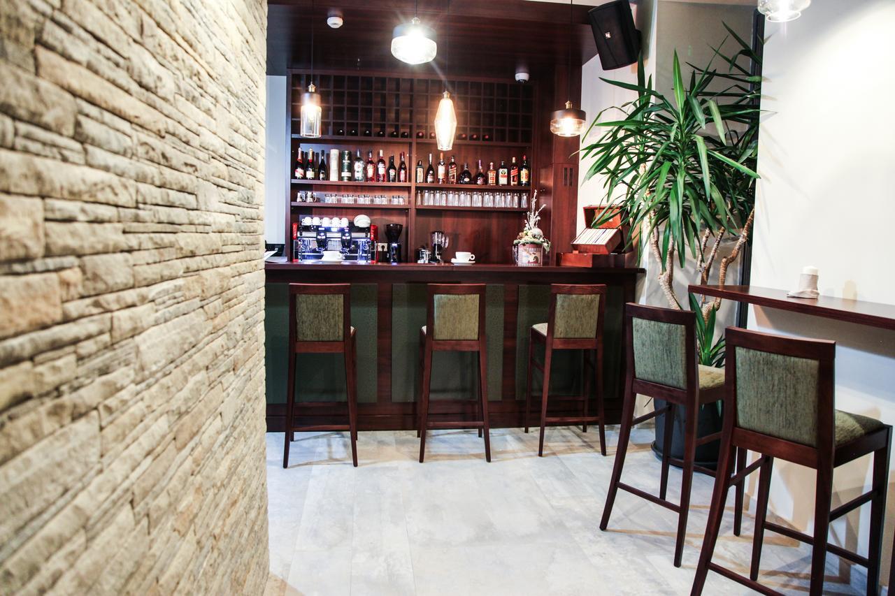 Hotel Victoria Bulevard 4*